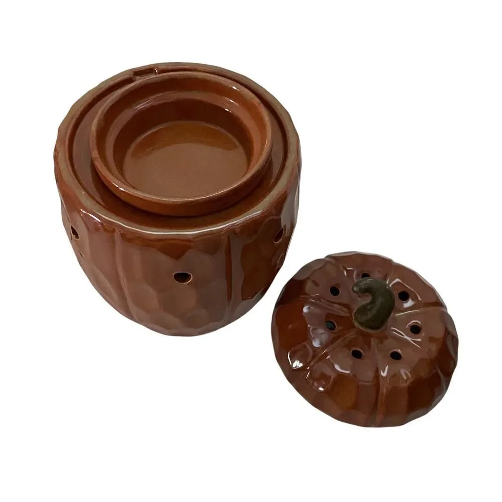 Scentsy Pumpkin Premium Scent Warmer Halloween Fall Autumn Ceramic 25W Bulb Deco